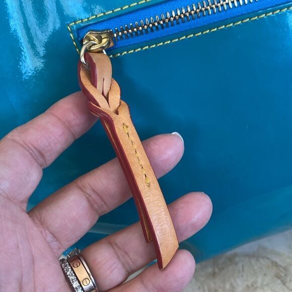 Dooney & Bourke Patent Extra Large Shopper Tote Turquoise Teal - Picture 6 of 14